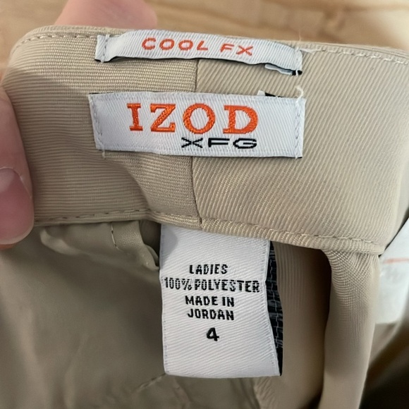 Izod XFG size 4 khaki color cool-fx microfiber x-treme function golf shorts - Picture 9 of 11